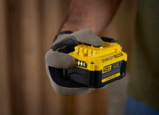 Зарядний пристрій та 1 акумулятор STANLEY FATMAX SFMCB14M1