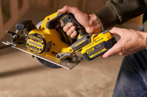 Пила циркулярна акумуляторна STANLEY FATMAX SFMCS550B