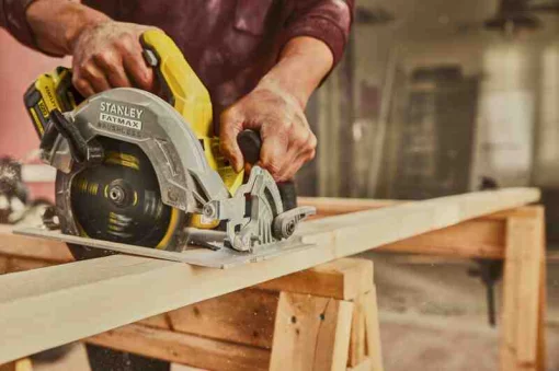 Пила циркулярна акумуляторна STANLEY FATMAX SFMCS550B