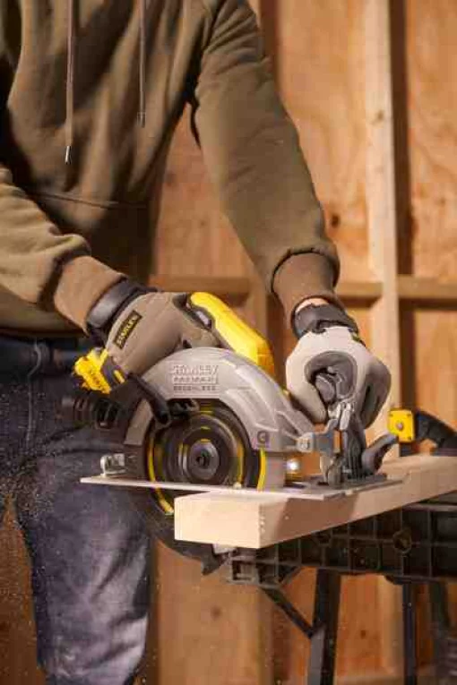 Пила циркулярна акумуляторна STANLEY FATMAX SFMCS550B