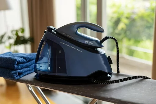 Праска-парогенератор Gorenje, 3000Вт, 1500мл, паровий удар -160гр, дисплей, керам. підошва, синій