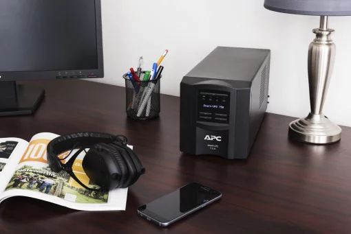 Джерело безперебійного живлення APC Smart-UPS 750VA/500W, LCD, USB, SmartConnect, 8xC13