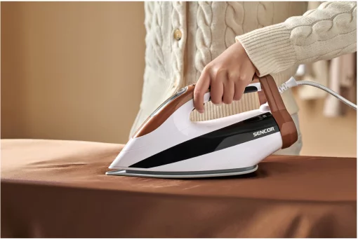 Праска-парогенератор Sencor, 3000Вт, 1500мл, паровий удар -430гр, постійна пара - 160гр, Anti-calc, керам. підошва, біло-коричневий