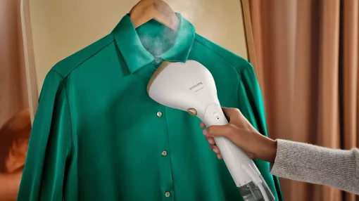 Відпарювач Philips компактний Series 7000, 1500Вт, 100 и 200мл, паровий удар -28гр, рукавичка, чохол, нерж. сталь, білий