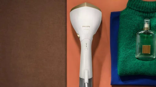 Відпарювач Philips компактний Series 7000, 1500Вт, 100 и 200мл, паровий удар -28гр, рукавичка, чохол, нерж. сталь, білий