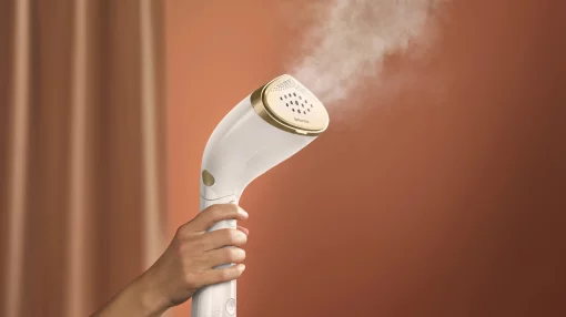 Відпарювач Philips компактний Series 7000, 1500Вт, 100 и 200мл, паровий удар -28гр, рукавичка, чохол, нерж. сталь, білий