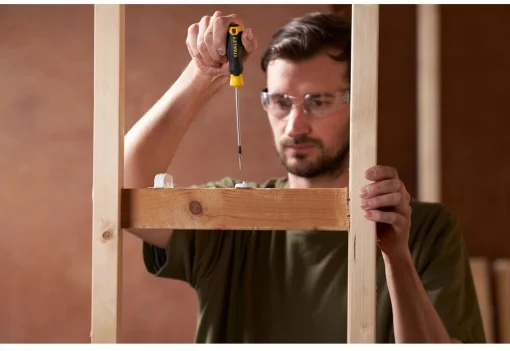 Викрутка Cushion Grip довжиною 100 мм з паралельним жалом під шліц SL 4.0 STANLEY STHT16195-0