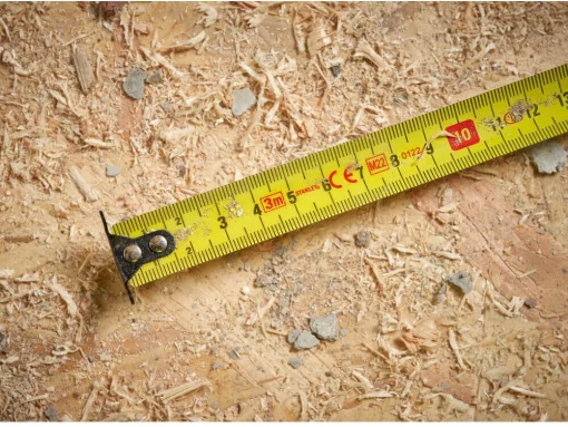 Рулетка вимірювальна CONTROL-LOCK довжиною 3 м, шириною 19 мм, в обгумованому корпусі, з подвійною шкалою STANLEY STHT37230-0