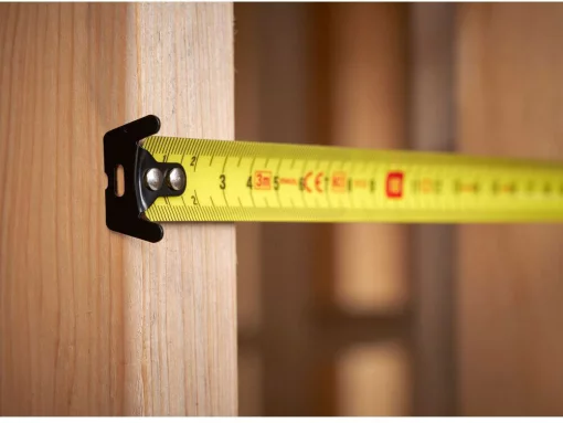 Рулетка вимірювальна CONTROL-LOCK довжиною 3 м, шириною 19 мм, в обгумованому корпусі, з подвійною шкалою STANLEY STHT37230-0