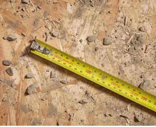 Рулетка вимірювальна CONTROL-LOCK довжиною 8 м, шириною 25 мм, в обгумованому корпусі, з подвійною шкалою STANLEY STHT37240-3