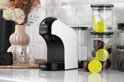 Кавоварка Ardesto  3 в 1, 0.9л, капсули Nespresso, Nescafe Dolce Gusto, мелена кава, сенсорне керування, білий