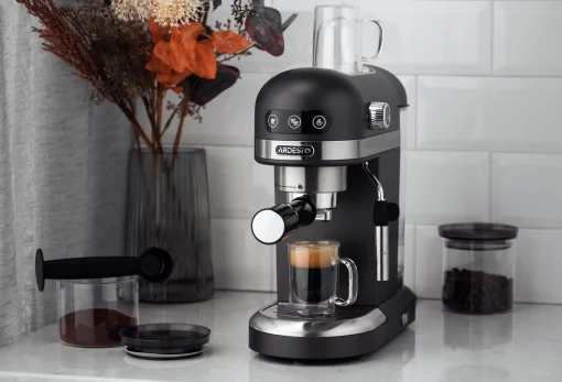 Кавоварка Ardesto  ріжкова 1.4л, мелена, ручний капучинатор, підігрів чашок, чорний