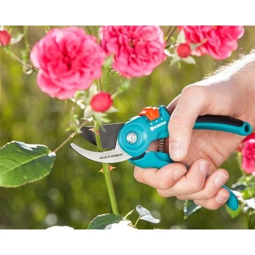 Секатор Gardena Classic B/SM 8853