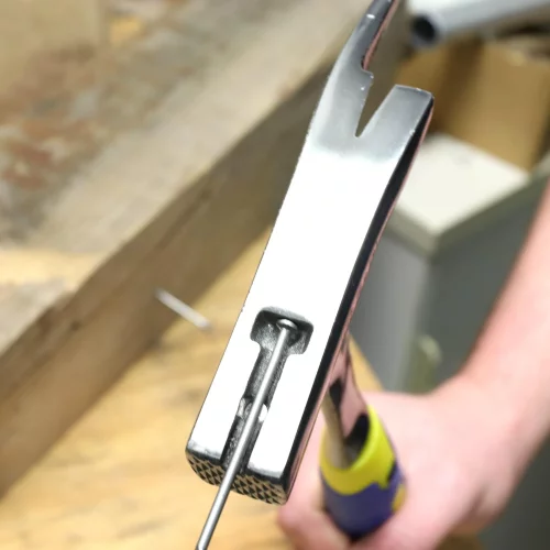 Молоток покрівельника S&R з магнітом