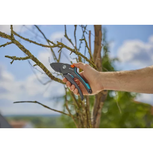 Секатор Gardena PremiumCut Pro dry wood із ковадлом 24 мм