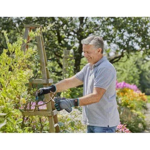 Секатор акумуляторний Gardena AssistCut 25 мм