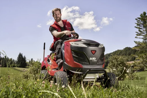 Трактор - газонокосарка  solo by AL-KO T 16-103.3 HD V2 Comfort(127691)